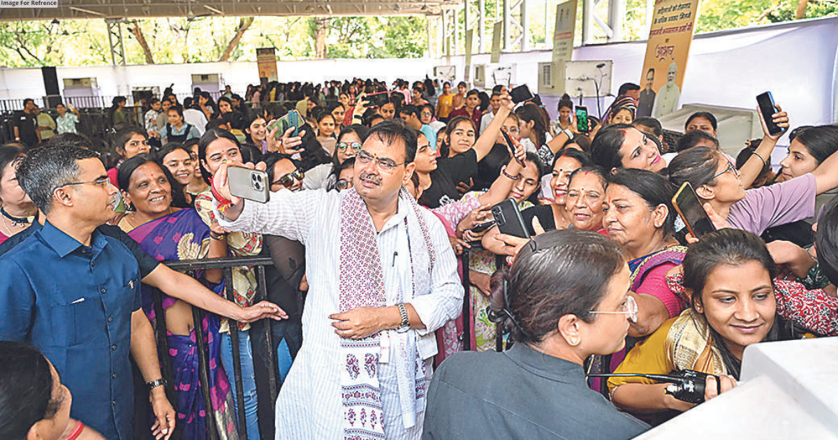 Committed for upliftment of Nari Shakti: CM